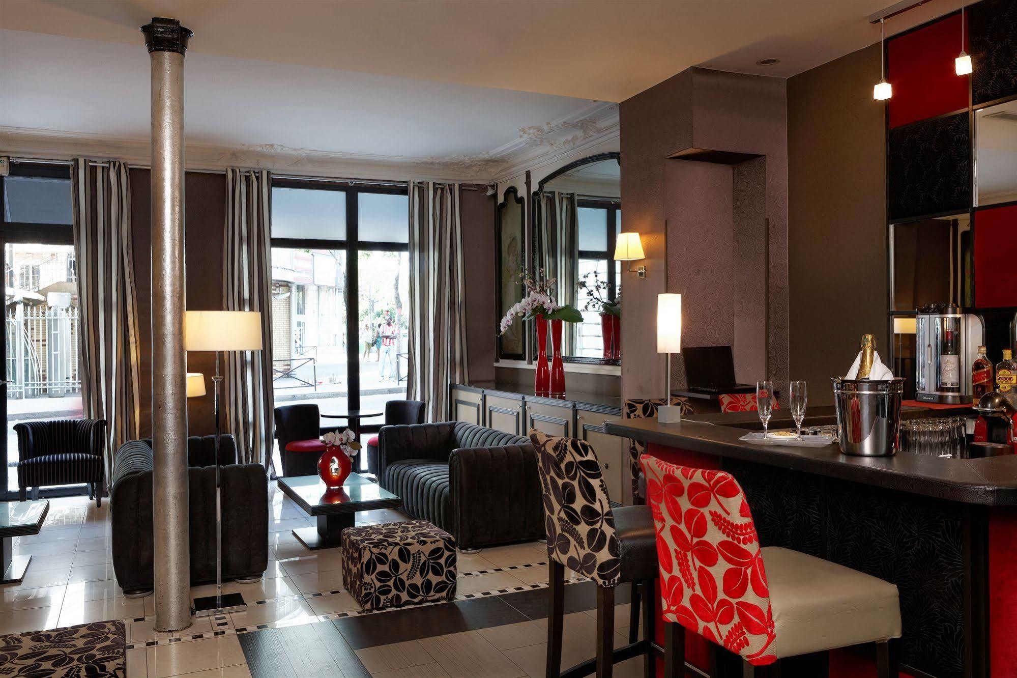 Hotel Eiffel Seine Paryż Zewnętrze zdjęcie